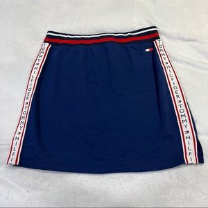 Tommy Hilfiger navy skirt